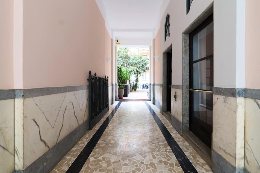 Primopiano - Previati Lägenhet Milano Exteriör bild