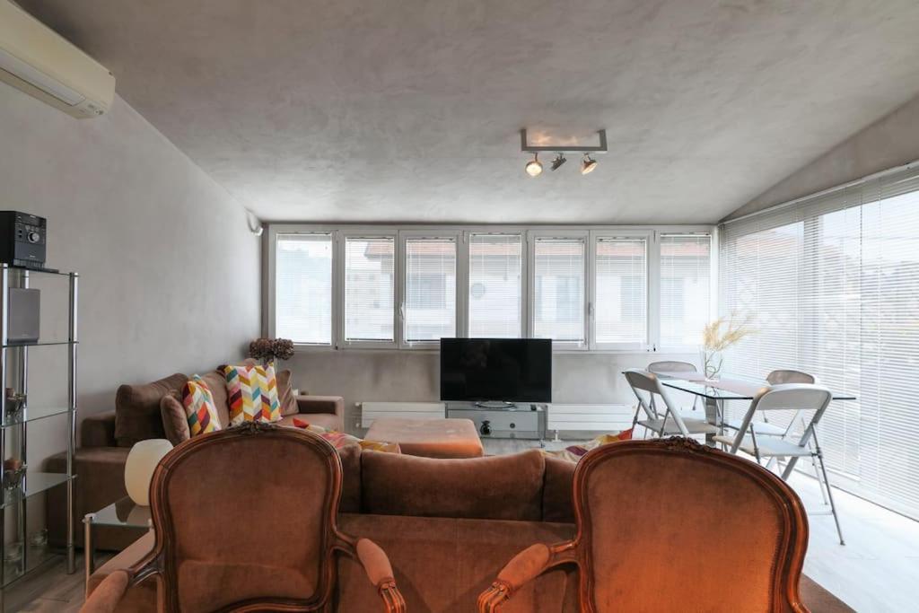 Primopiano - Previati Lägenhet Milano Exteriör bild